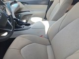 Used 2018 Toyota Camry LE image 4