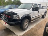 Used 2005 Ford F350 XL image 2