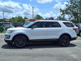 Used 2017 Ford Explorer XLT w/ Equipment Group 202A image 4
