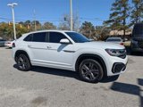 Used 2020 Volkswagen Atlas Cross Sport SE w/ Panoramic Sunroof Package image 2