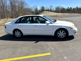 Used 2000 Toyota Avalon XL image 4