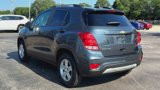 Certified 2022 Chevrolet Trax LT w/ LT Convenience Package image 4