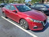 Used 2021 Nissan Altima 2.5 SV image 2