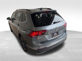Used 2021 Volkswagen Tiguan SE w/ Panoramic Sunroof Package image 6