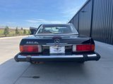 Used 1988 Mercedes-Benz 560 SL image 4