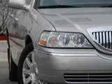 Used 2011 Lincoln Town Car Signature Limited image 6