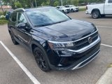 Used 2022 Volkswagen Taos SE w/ Panoramic Sunroof Package image 3