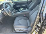 Used 2019 Toyota Camry L image 5