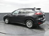 Used 2019 Nissan Rogue SV image 4