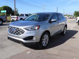 Used 2022 Ford Edge Titanium image 3