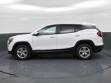 Used 2024 GMC Terrain SLE image 2
