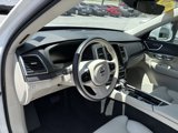 Used 2020 Volvo XC90 T6 Momentum image 3