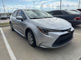 Used 2022 Toyota Corolla LE image 3