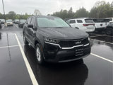 Used 2022 Kia Sorento LX image 2