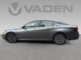 Used 2023 Nissan Altima 2.5 SV image 4