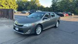 Used 2014 Toyota Camry XLE image 2