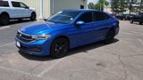 Used 2023 Volkswagen Jetta SE w/ Panoramic Sunroof Package image 2