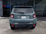 Used 2016 Jeep Renegade Trailhawk w/ Premium Trailhawk Package image 4