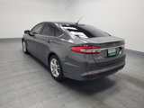 Used 2018 Ford Fusion SE w/ Fusion SE Technology Package image 5