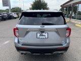 Used 2020 Ford Explorer Platinum w/ Premium Technology Package image 4