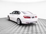Used 2016 Honda Accord Touring image 3
