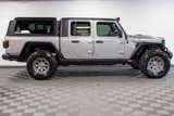 Used 2020 Jeep Gladiator Rubicon image 2
