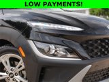 Used 2023 Hyundai Kona SEL image 2