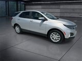 Used 2022 Chevrolet Equinox LT image 2