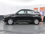 Used 2022 Hyundai Venue SE image 5
