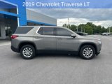 Used 2019 Chevrolet Traverse LT image 2