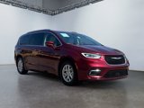 Used 2021 Chrysler Pacifica Touring-L image 3