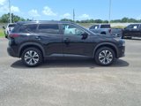 Used 2023 Nissan Rogue SV image 2
