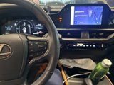 Used 2025 Lexus UX 300h FWD image 4
