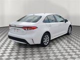 Used 2021 Toyota Corolla LE image 2