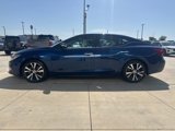 Used 2018 Nissan Maxima Platinum image 4
