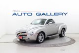 Used 2005 Chevrolet SSR w/ Preferred Equipment Group image 2