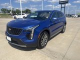 Used 2021 Cadillac XT4 Premium Luxury image 2