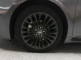 Used 2016 Toyota Avalon Touring image 6