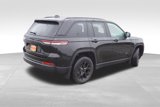 Certified 2024 Jeep Grand Cherokee Altitude image 6