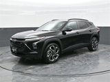 Used 2025 Chevrolet Trax RS w/ Sunroof Package image 3