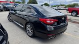 Used 2017 Hyundai Sonata Limited 2.0T image 5