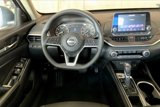 Used 2023 Nissan Altima 2.5 SV image 5