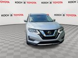 Used 2019 Nissan Rogue SV w/ Premium Package image 4