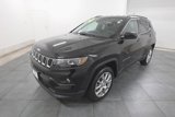 Used 2024 Jeep Compass Latitude image 4