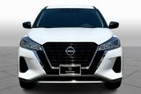 Used 2024 Nissan Kicks S image 3
