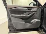 Used 2022 Nissan Rogue SV w/ SV Premium Package image 6