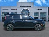 Used 2023 Kia Soul EX image 3