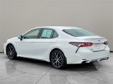 Used 2024 Toyota Camry SE image 4