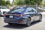 Used 2024 Lexus ES 300h w/ Premium Package image 6