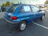 Used 2000 Chevrolet Metro Hatchback w/ Preferred Equipment Group 2 image 4